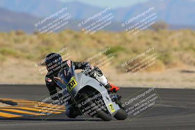 media/Oct-29-2022-CVMA (Sat) [[14c0aa3b66]]/Race 9 Amateur Supersport Middleweight/